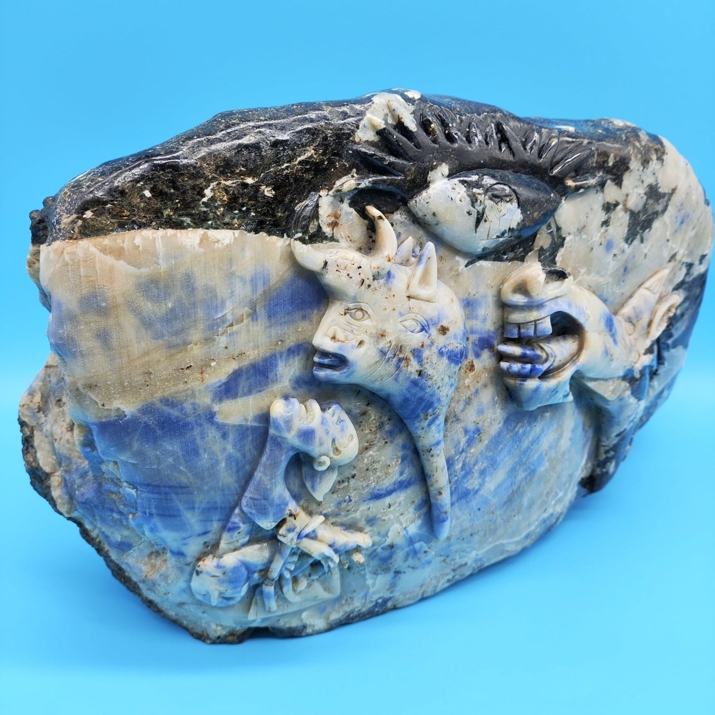 The Guernica Sapphire