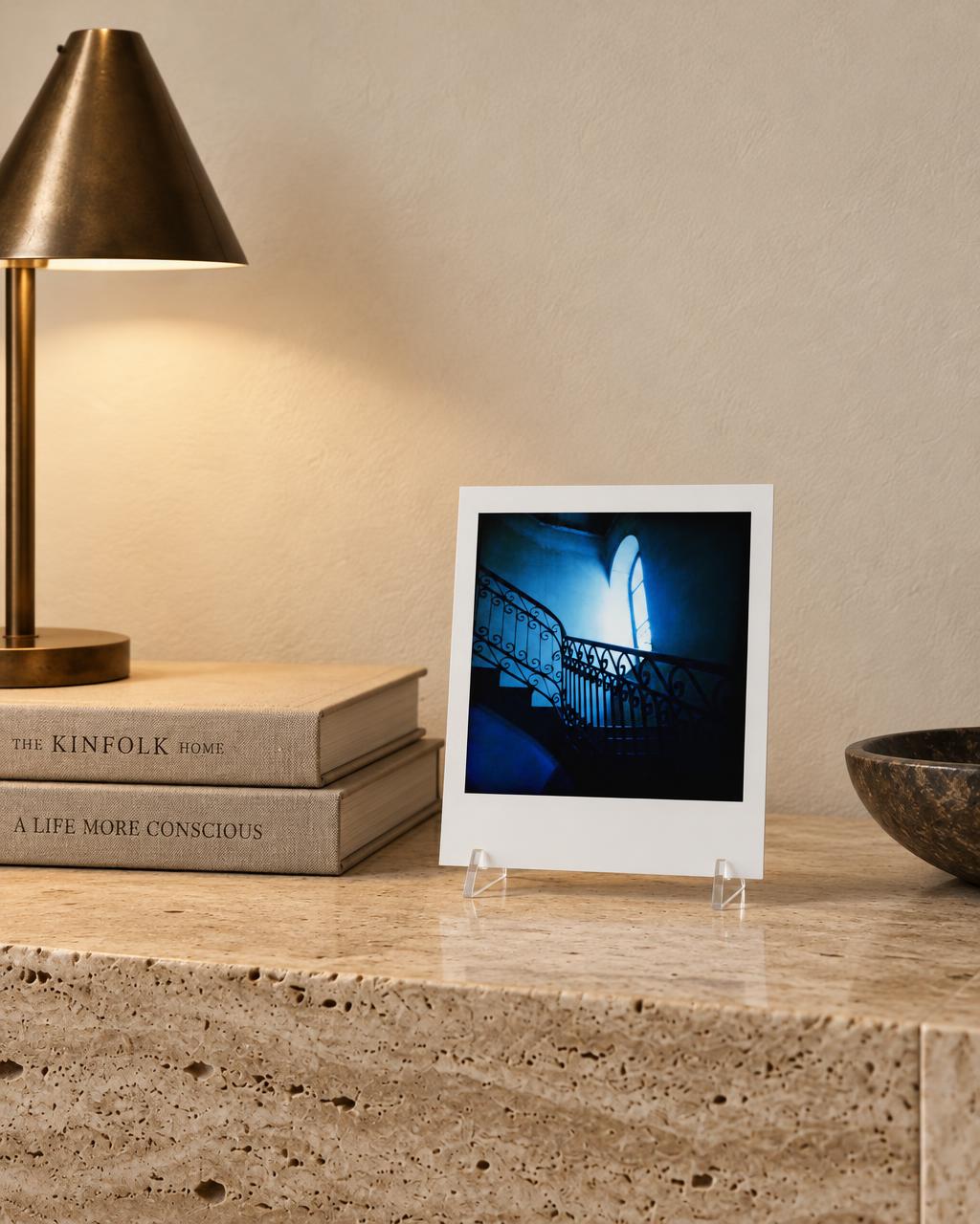 Gareth Lloyd - Instant #33 in-room collector visual (18 × 20 cm)